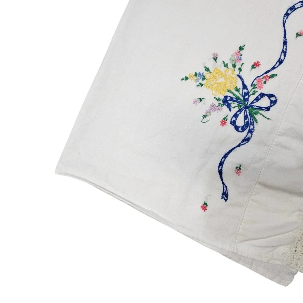 Vintage Hand Embroidered Pillowcases Pair White Yellow Floral Blue Ribbon‎ Lace